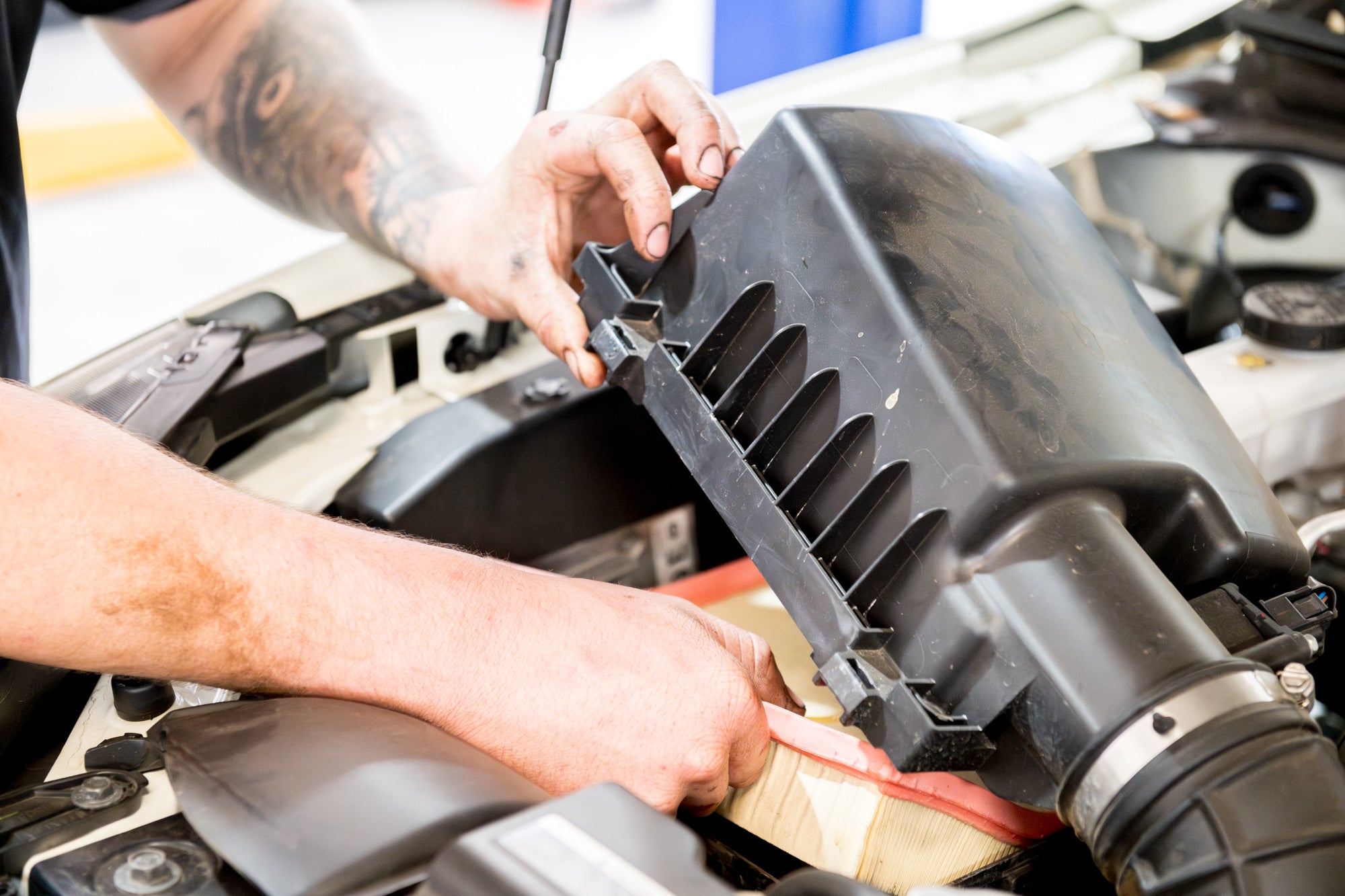 Background image for Major & Minor Servicing